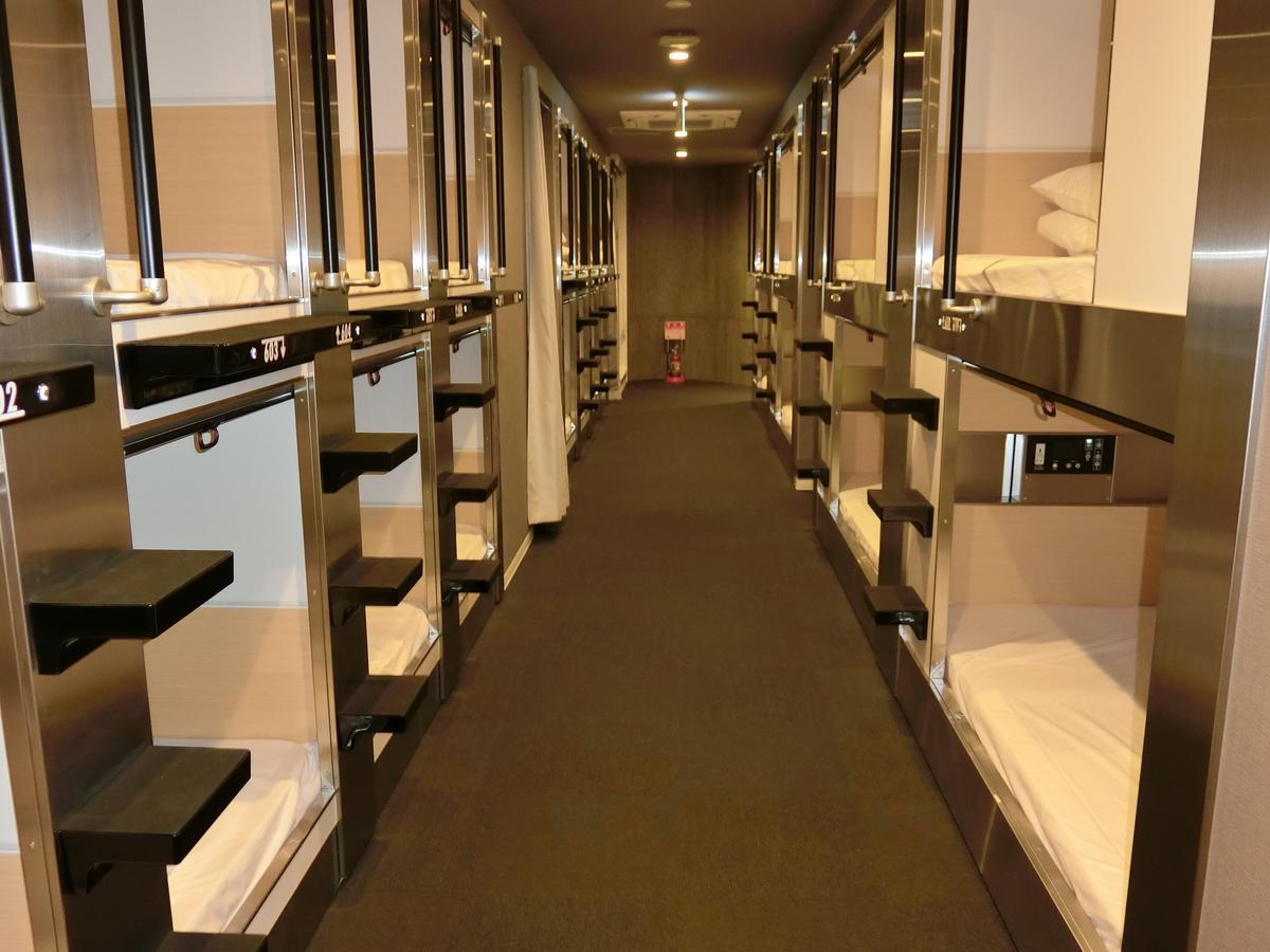 Capsule Hotel Valie Ebisucho Osaka Ngoại thất bức ảnh